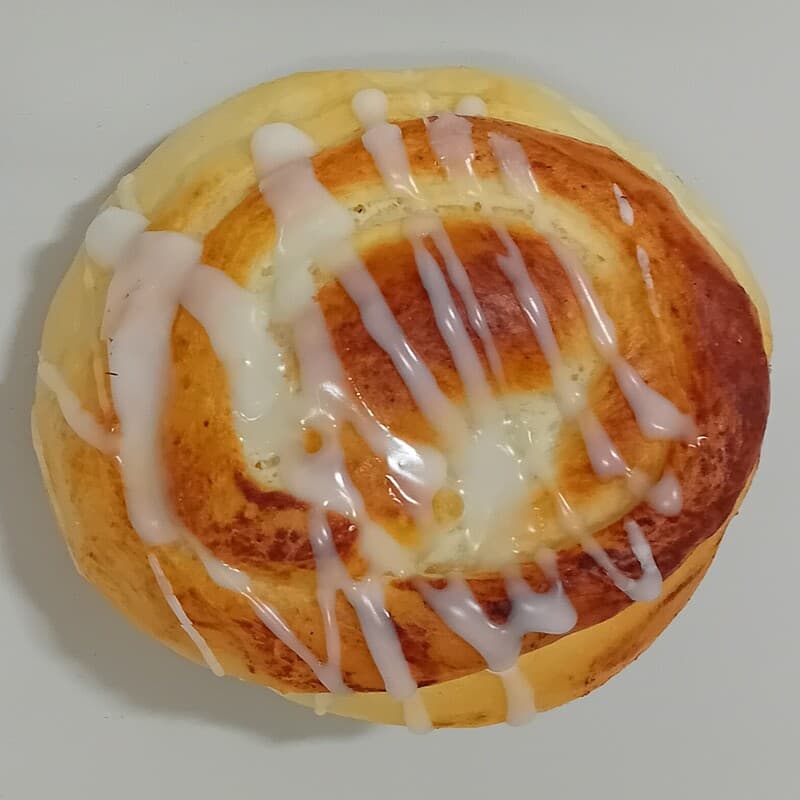 Drożdżówka ślimak z naszej ciastkarni