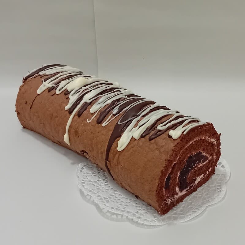 Rolada wiśniowa z naszej ciastkarni